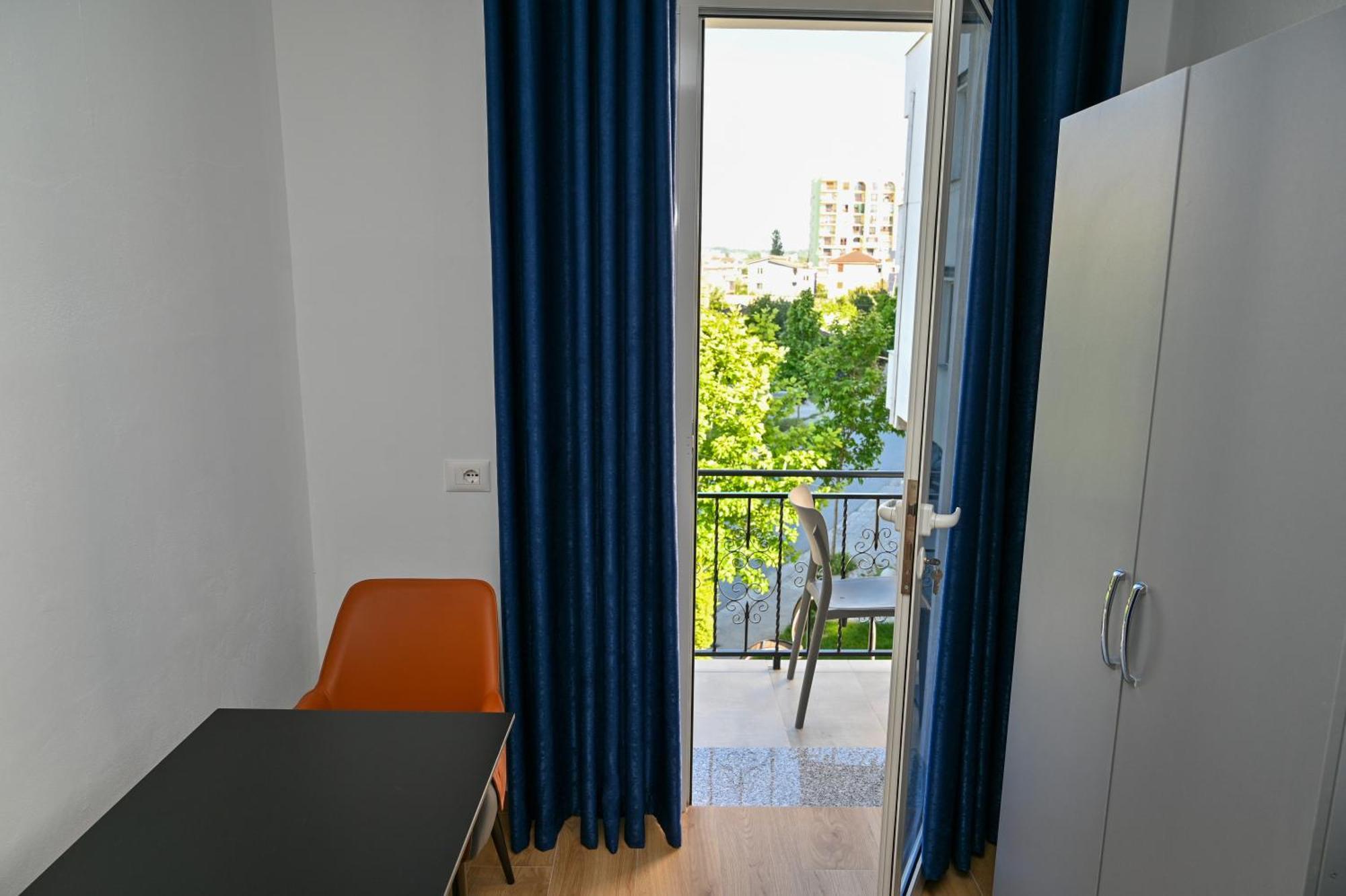 Vila Aaron Durres Bagian luar foto