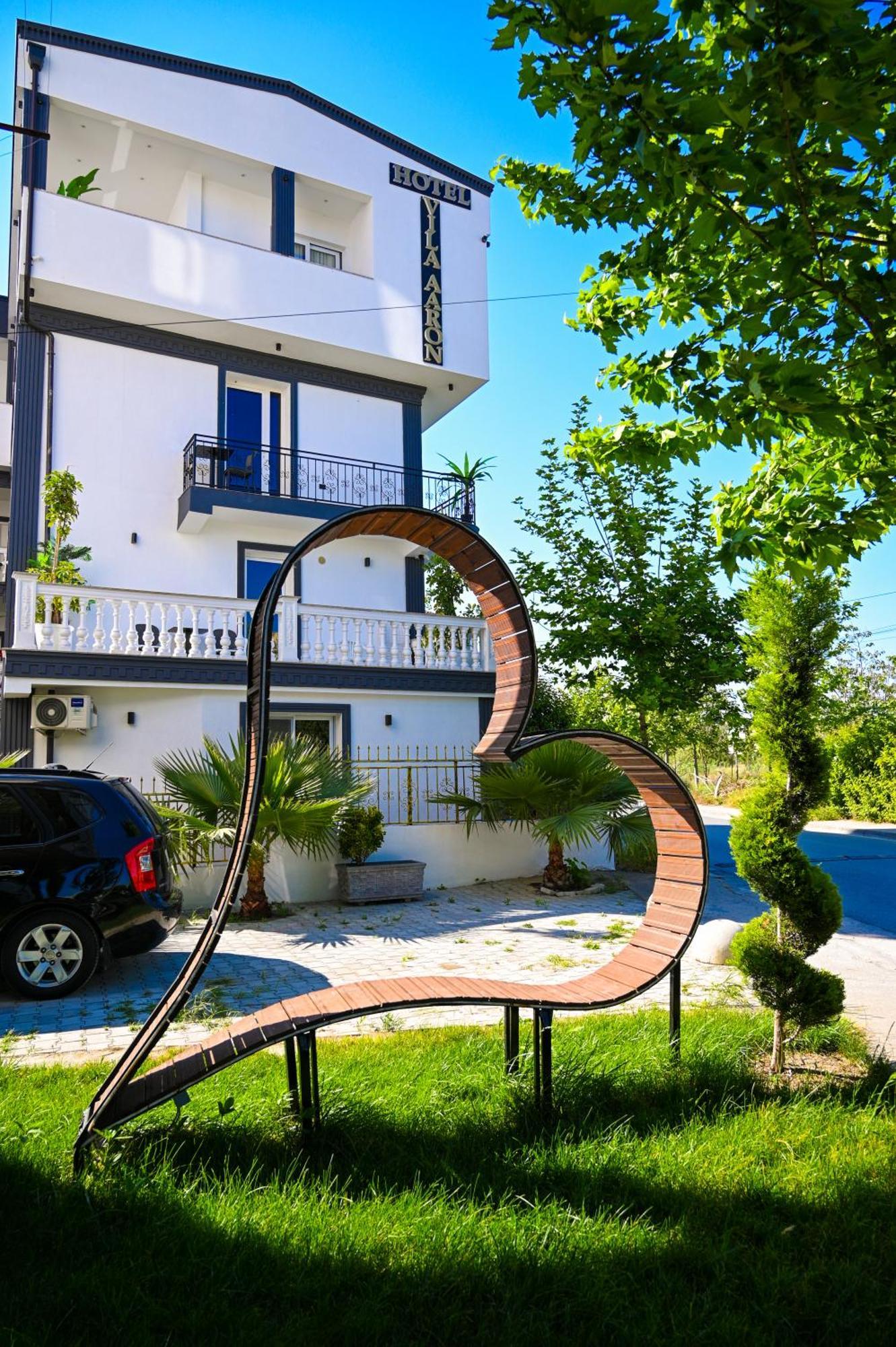 Vila Aaron Durres Bagian luar foto