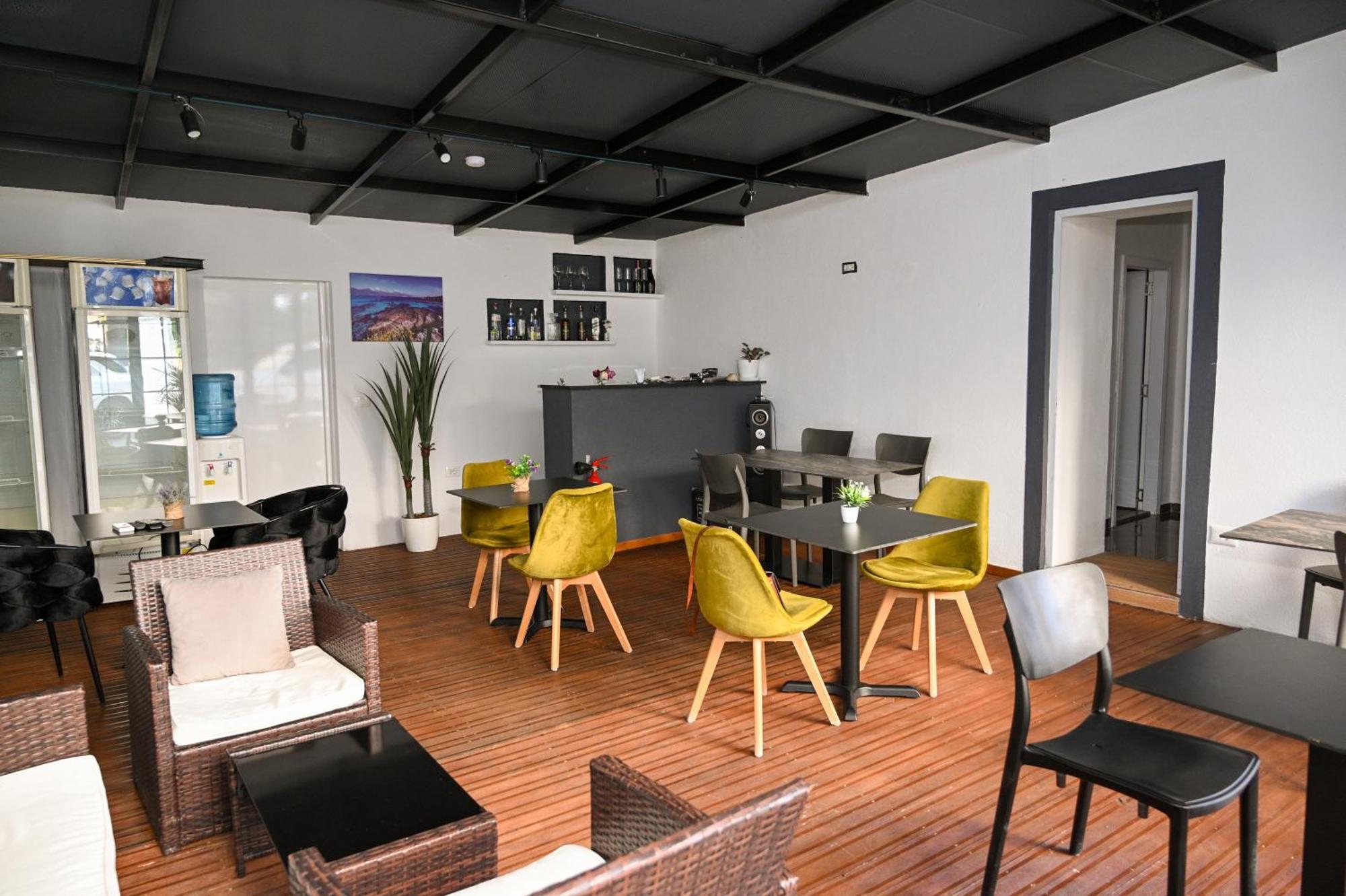 Vila Aaron Durres Bagian luar foto