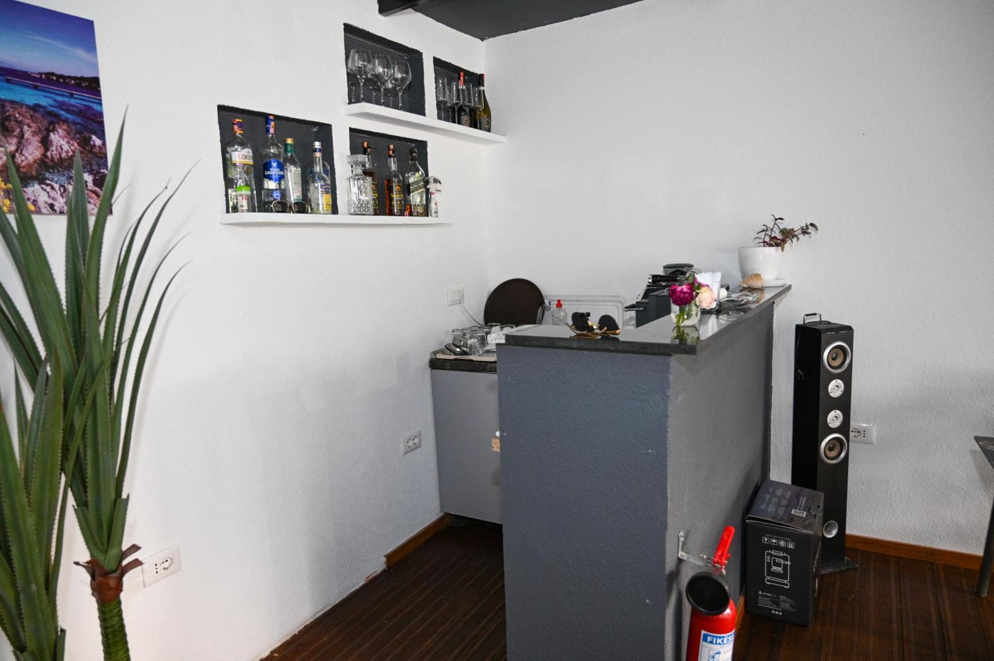 Vila Aaron Durres Bagian luar foto