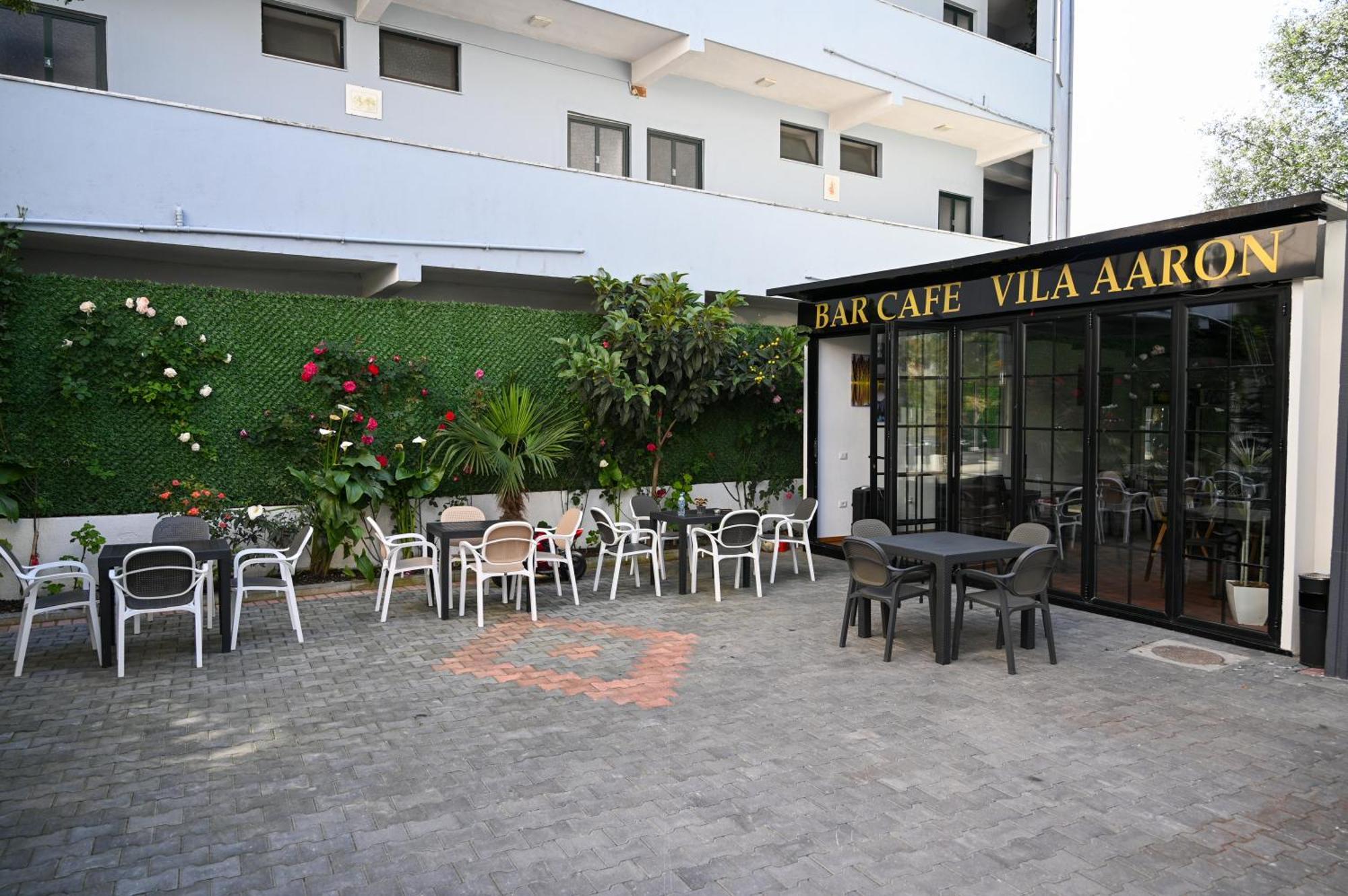 Vila Aaron Durres Bagian luar foto