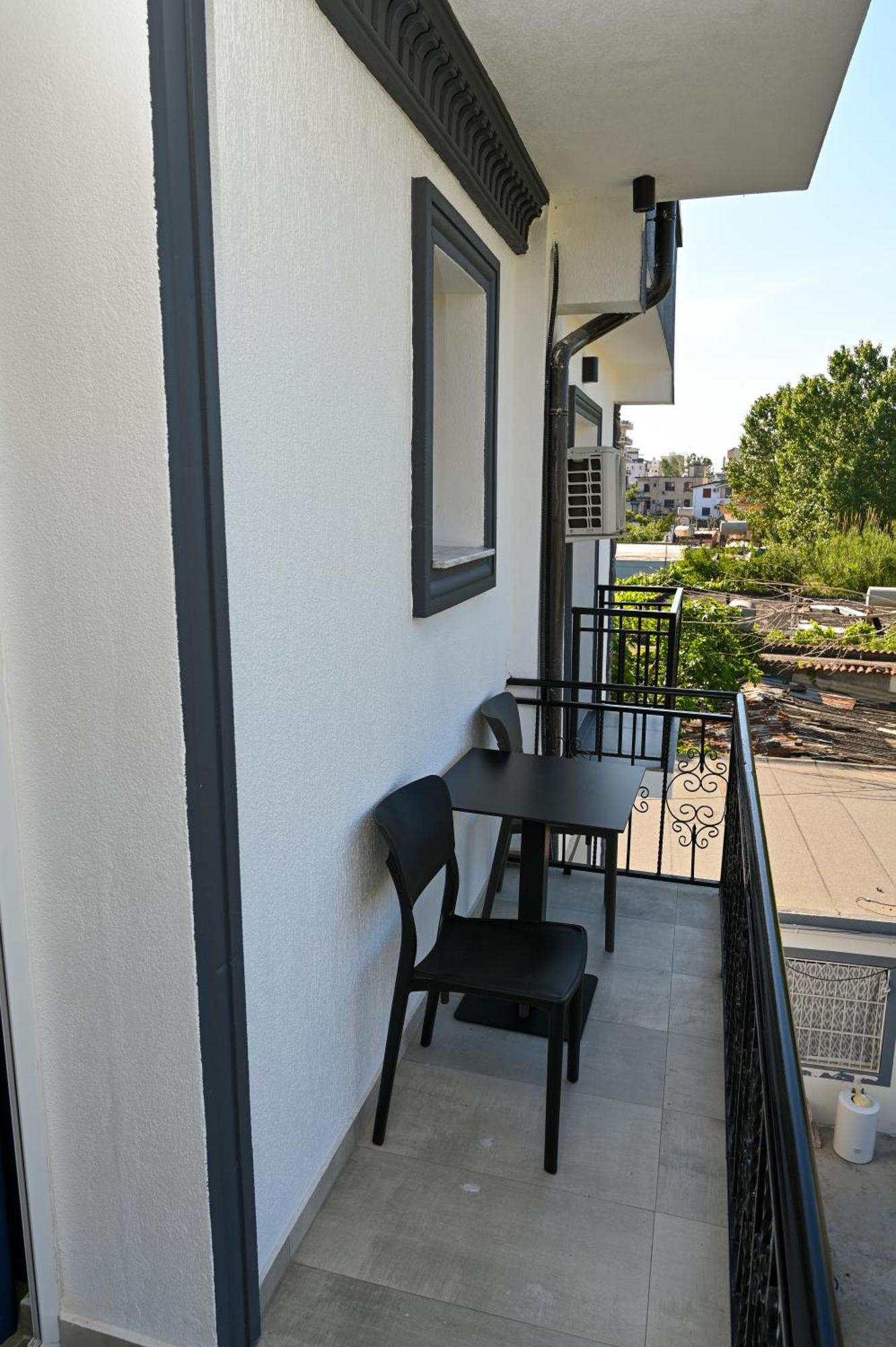 Vila Aaron Durres Bagian luar foto