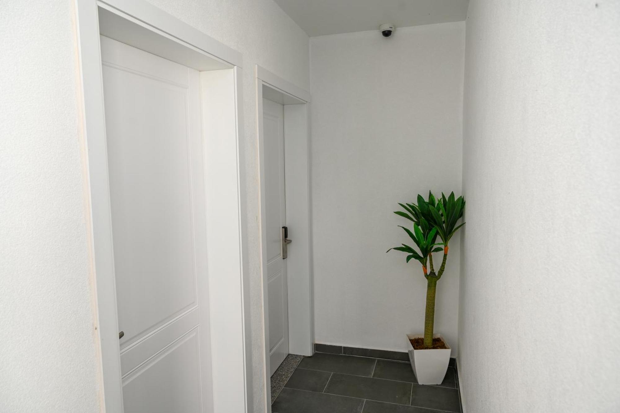 Vila Aaron Durres Bagian luar foto